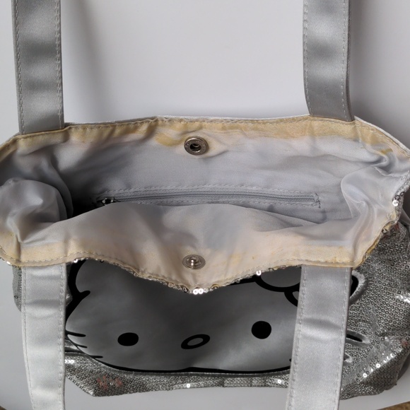 Vintage Hello Kitty Sequin purse 2011 - Picture 8 of 12